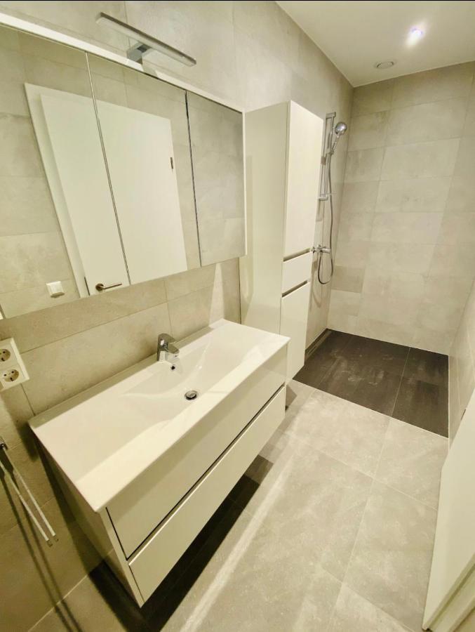 Brand New 2 Bedrooms With Parking And Terrace - 142-96 * Luxembourg
